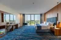 Nasim Azraq Hotel - balcón