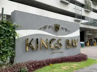 Danga Bay Vintage French 3BR6Pax Balcony Seaview 단가 베이 호텔