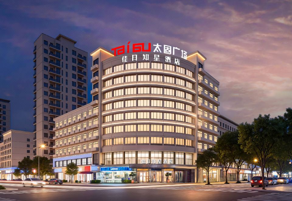 hotel overview picture