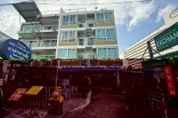สุขชีวา เรสซิเดนซ์ ภูเก็ต โรงแรมใกล้หาดไตรตรัง
