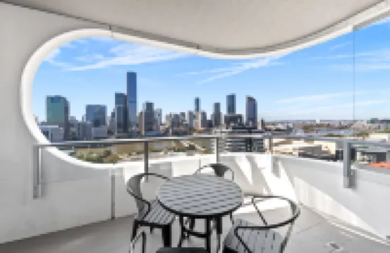 Art House Apartments by CLLIX 