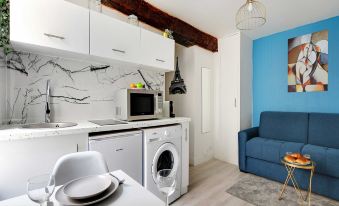 Studio in the heart of the Marais 1