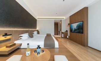 Huangteng Zhumeng Hotel