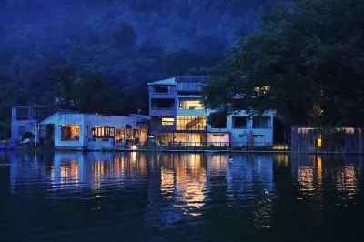 Jingan Shuianbian Hôtels à proximité de : Sanzhalun Baishui Cave