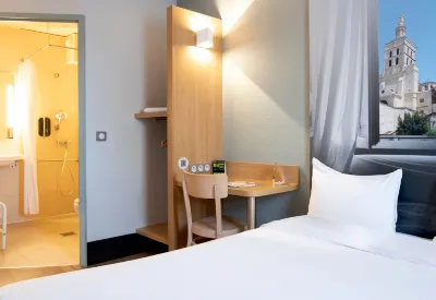 阿維尼翁B&B飯店（2） Camping du Grand Bois附近的飯店