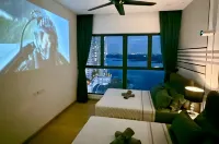 Full Sea View Country Garden Danga Bay 11-13pax