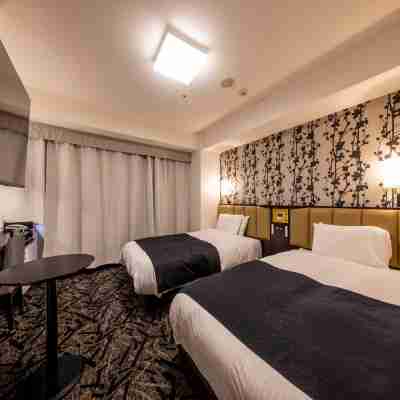 APA Hotel Kanazawa Chuo Rooms