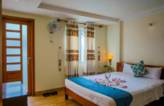 DMZ Hotel