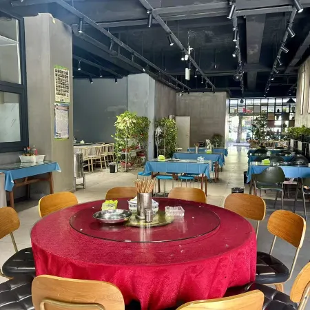 Shiping Leju Hotel