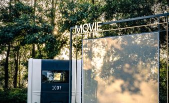 Zhonglv Anaya Jiulong Lake · A.CAMP RV Campground