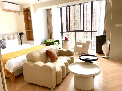 Qinjing Homestay (Yichang Yiling Wanda Plaza) Hotel a Xiaoxita Commercial Circle