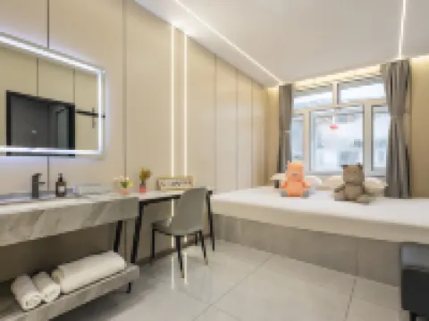 Floral Hotel · Qixi Hotel (Xuegu Scenic Area Branch) Hotels in Wuchang