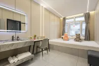 Floral Hotel · Qixi Hotel (Xuegu Scenic Area Branch) のホテル