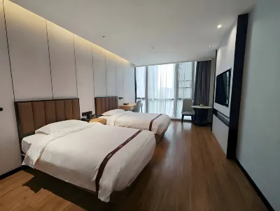 GYA Hotel (Zhuhai Hengqin Port International Convention and Exhibition Center) Hotels near Wanzaibei Railway Station