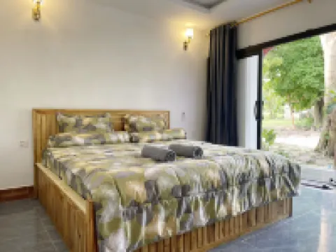 Koh Rong Lagoon Bar & Restaurant