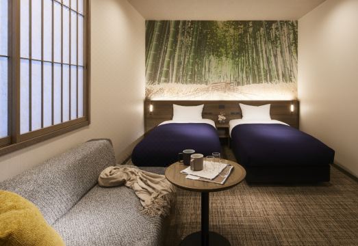 민 시조 오미야 위치