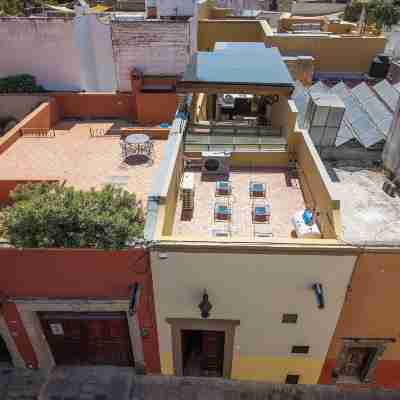 Designer Retreat in Centro Heated Pool & Views Hotel Exterior