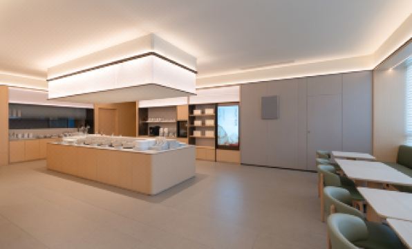 JI Hotel (TaiKoo Hui Gangding Subway Station)