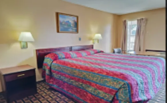 Victorian Inn Athens TX