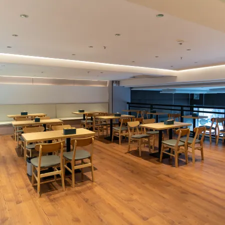 Pomelo Village Hotel