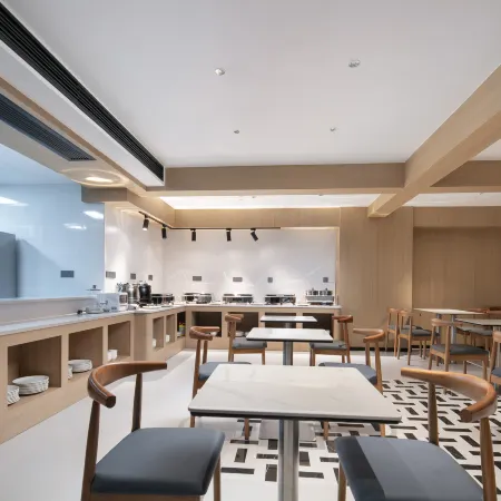 Qinto Smart Hotel（Liuyang，City Government Store）
