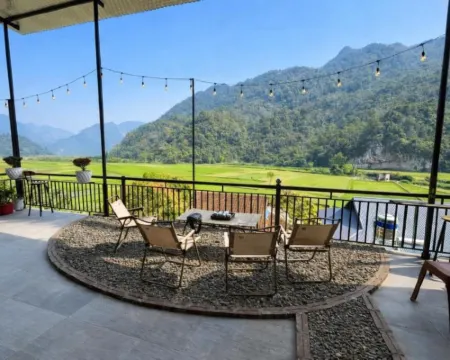 Duy Tuyen Ba Be Homestay Hotels in Nam Mau