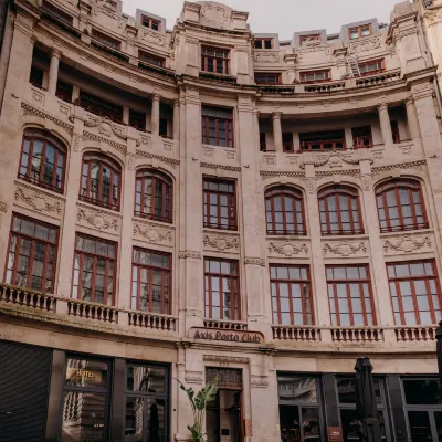 Axis Porto Club Aliados Hotels near Museu do Vinho do Porto