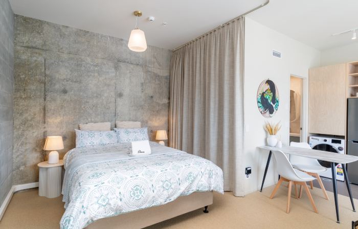 Petone City Studio with Outdoor Space