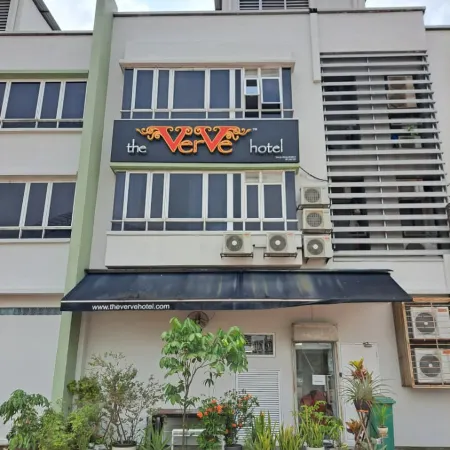 The Verve Hotel PJ Damansara Отели рядом с достопримечательностью «Торговый центр Evolve Concept Mall»
