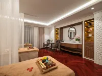 Diana Cruises Halong Bay - Luxury by Venus Group - spa