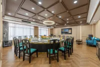 Luoding Star Hotel - breakfast