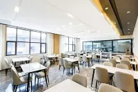 Shuanghe Zhongsheng International Hotel (Gudao Hot Spring Wellness Center)