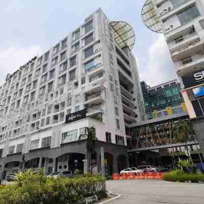 MetraSquare Residence by Jeffery Lam Home Management Hotel Exterior