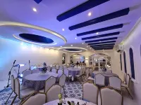 D'KRONOS HOTEL & RESORT