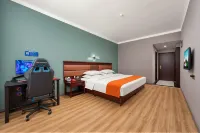 Jingyue E-sports Homestay (Loudi Liansteel Walmart Store) - Esports