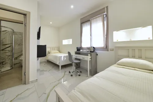 Joy and Relaxation Guest House by ZR - balcony