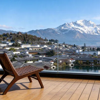 Oriental Garden Inn (Lijiang Old Town Watermill) Hotels near Lashi Lake