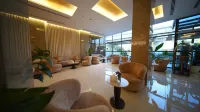 BAZ Hotel Airport Road  호텔