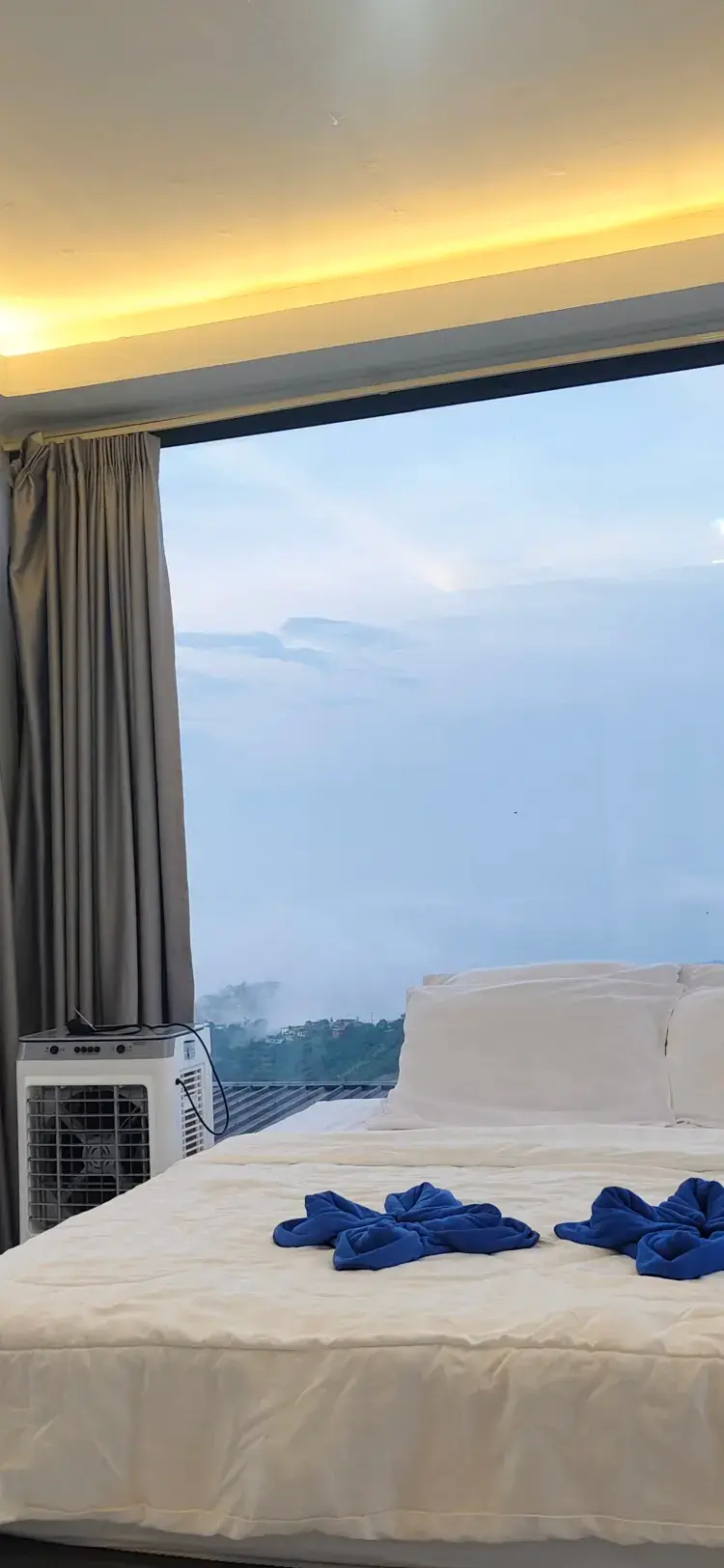 ห้องกระจก VIP