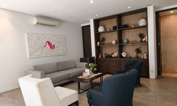 Nivasa Hotel
