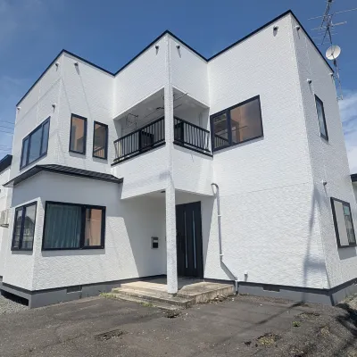 SHIRA-KABA Beach House Hotel berhampiran Stesen Bibaushi