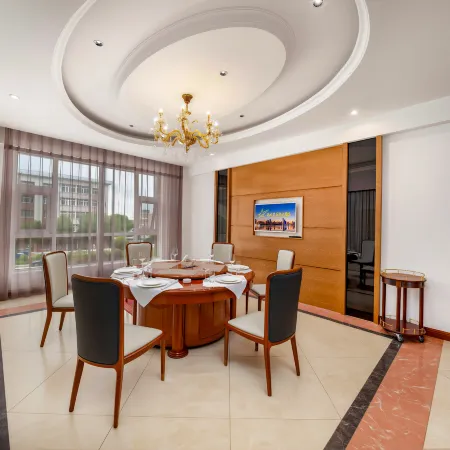 Dongzhi Xing International Hotel