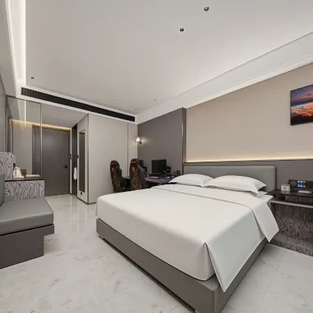 Fuyuan Jinyi E-Sports Hotel