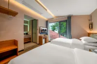 Shanhe Tingfeng · Windveil Hotel (Guling Street Park, Lushan National Scenic Area) - Wifi