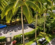 Les Residences Blue Bay B3 - Pools