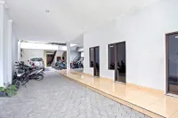 RedDoorz near Adisucipto Airport 3 - 3-Star