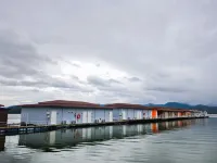 Raya Buri Resort Kanchanaburi - Parkplatz