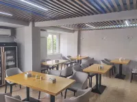 Wyndham Super8 · Yue Hotel (Ningde Auto South Station Derun Shangjie) - breakfast