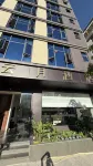彌渡雲月飯店 - 停車場