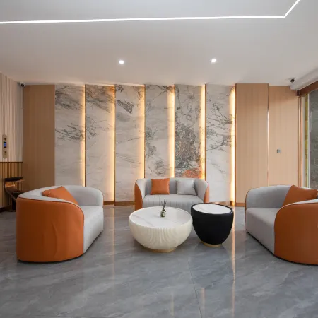 Elong Me Anlai Hotel (Nanyang Fangcheng County Zhangqian Avenue)